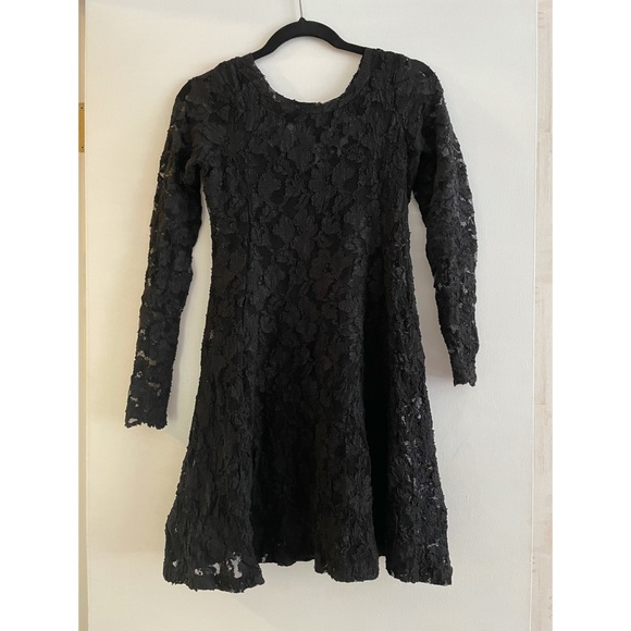 Lacy Black Dress - Picture 2 of 2